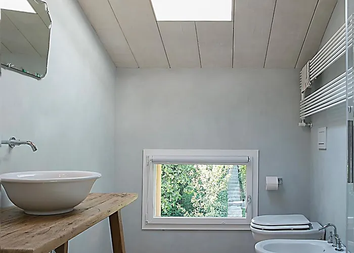 Splendido Attico Tra I Colli, Centro Storico E Ospedale Rizzoli 볼로냐