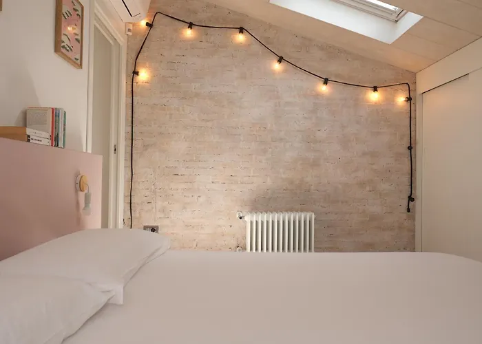 Splendido Attico Tra I Colli, Centro Storico E Ospedale Rizzoli Apartament *